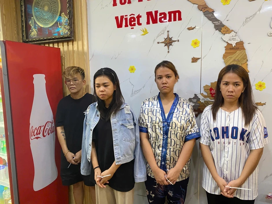 Bắt nhóm người nước ngoài 'bay lắc', lộ đường dây lừa đảo xuyên biên giới