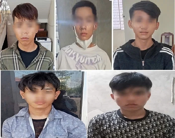 Bắt nhóm thanh thiếu niên chuyên cướp tài sản người đi đường Bắt nhóm thanh thiếu niên chuyên cướp tài sản người đi đường