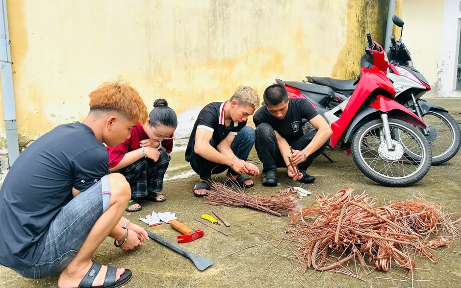 Bắt nhóm trộm cáp điện, gây thiệt hại hàng trăm triệu đồng