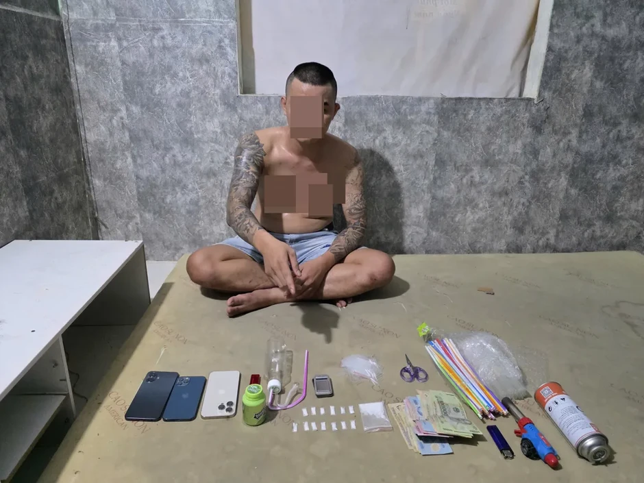 Bắt quả tang nam thanh niên tàng trữ hơn 12g ma túy đá