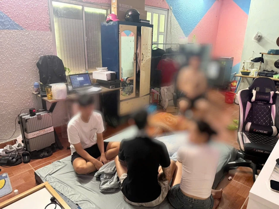 Bắt quả tang nhóm đối tượng tổ chức sử dụng trái phép ma túy tại Đà Nẵng