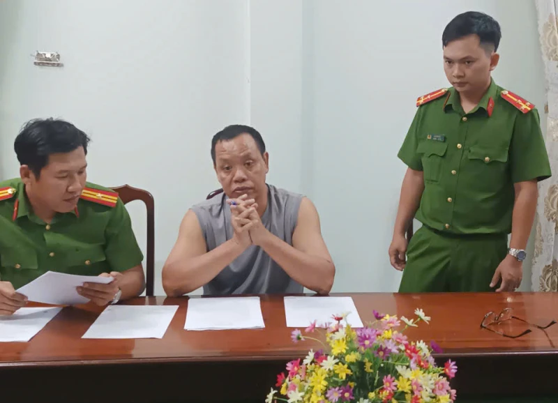Bắt tạm giam đối tượng lợi dụng quyền tự do, dân chủ xúc phạm tổ chức, cá nhân Bắt tạm giam đối tượng lợi dụng quyền tự do, dân chủ xúc phạm tổ chức, cá nhân