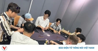 Bắt tạm giam đối tượng tổ chức giải đấu Poker trái phép