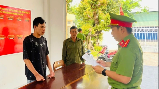 Bắt tạm giam Nguyễn Bảo Toàn sinh năm 1998 Bắt tạm giam Nguyễn Bảo Toàn sinh năm 1998