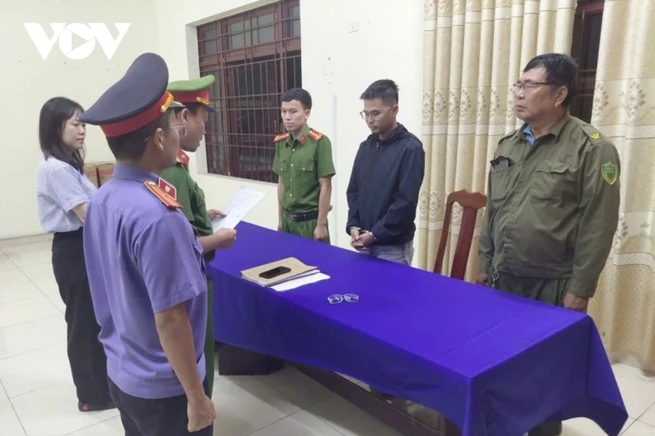 Bắt tạm giam tài xế vụ cháy ô tô tại cây xăng làm 2 người tử vong Bắt tạm giam tài xế vụ cháy ô tô tại cây xăng làm 2 người tử vong