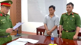 Bắt tạm giam tài xế xe ben “vượt ẩu” gây tai nạn khiến 2 người đi xe máy tử vong