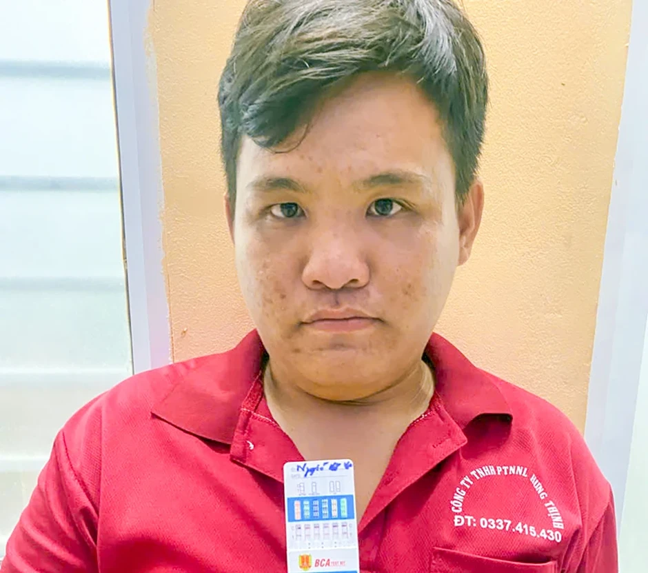 Bắt tạm giam thanh niên nhiều lần xâm hại bé gái hàng xóm Bắt tạm giam thanh niên nhiều lần xâm hại bé gái hàng xóm