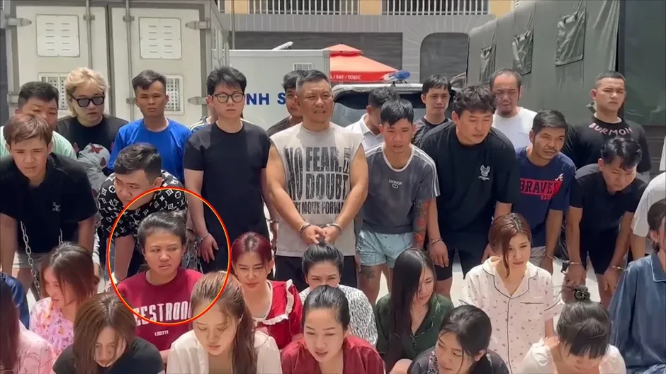 Bắt TikToker Phannhibeauty trong chuyên án ma túy liên quan "Hoàng Nato" Bắt TikToker Phannhibeauty trong chuyên án ma túy liên quan "Hoàng Nato"