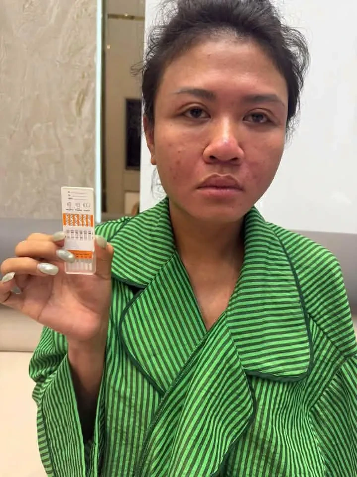 Bắt TikToker Phannhibeauty trong chuyên án ma túy liên quan "Hoàng Nato" Bắt TikToker Phannhibeauty trong chuyên án ma túy liên quan "Hoàng Nato"