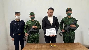 Bắt vụ vận chuyển vàng trái phép qua cửa khẩu quốc tế Móng Cái