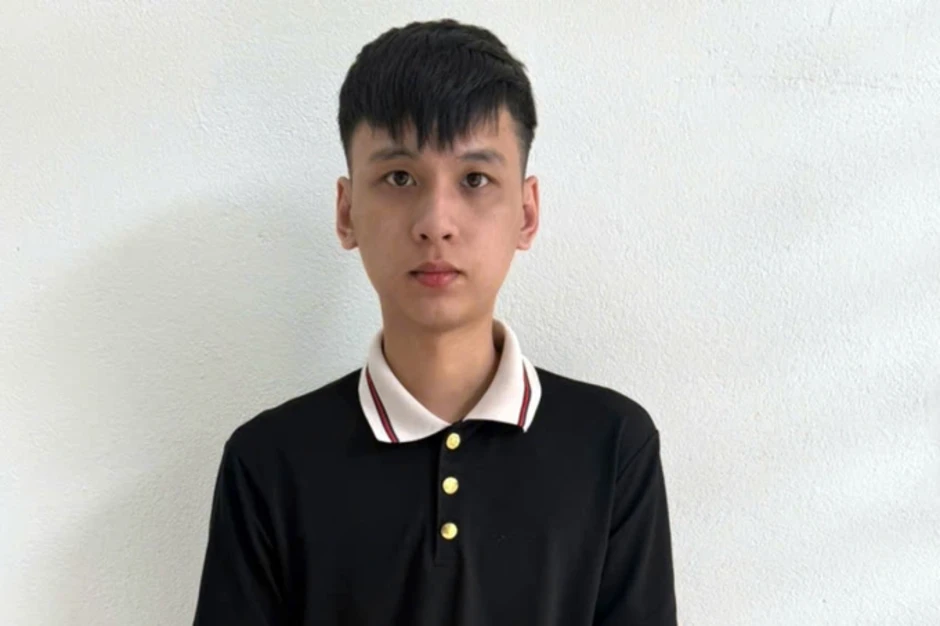 Bị bắt sau gần 2 năm trốn truy nã vì cố tình tông xe người đi đường Bị bắt sau gần 2 năm trốn truy nã vì cố tình tông xe người đi đường