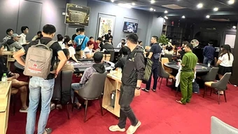 Bị bắt vì tổ chức đánh bạc dưới hình thức giải đấu Poker