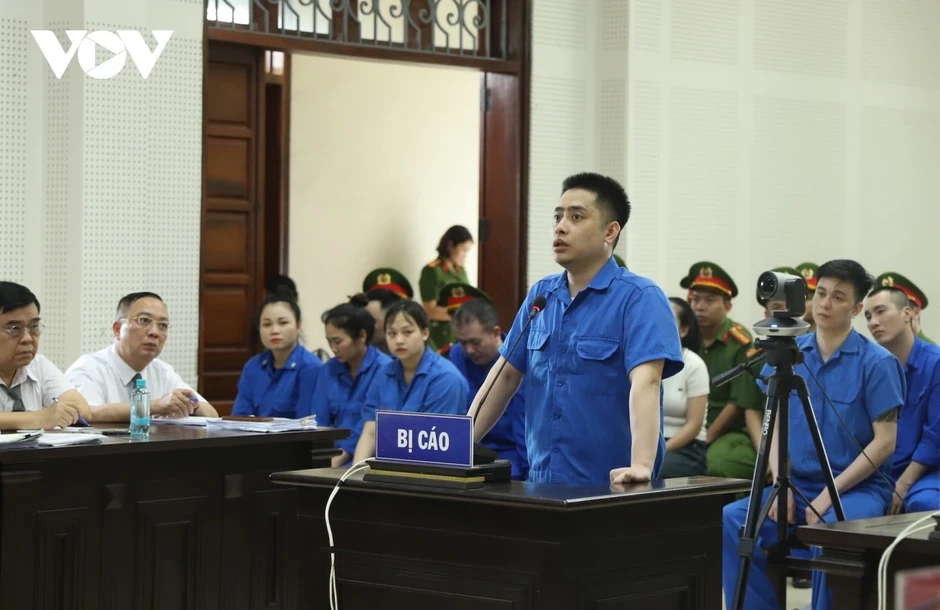 Bị cáo Bùi Đình Khánh khai không biết mình đã nổ súng vào lực lượng công an Bị cáo Bùi Đình Khánh khai không biết mình đã nổ súng vào lực lượng công an