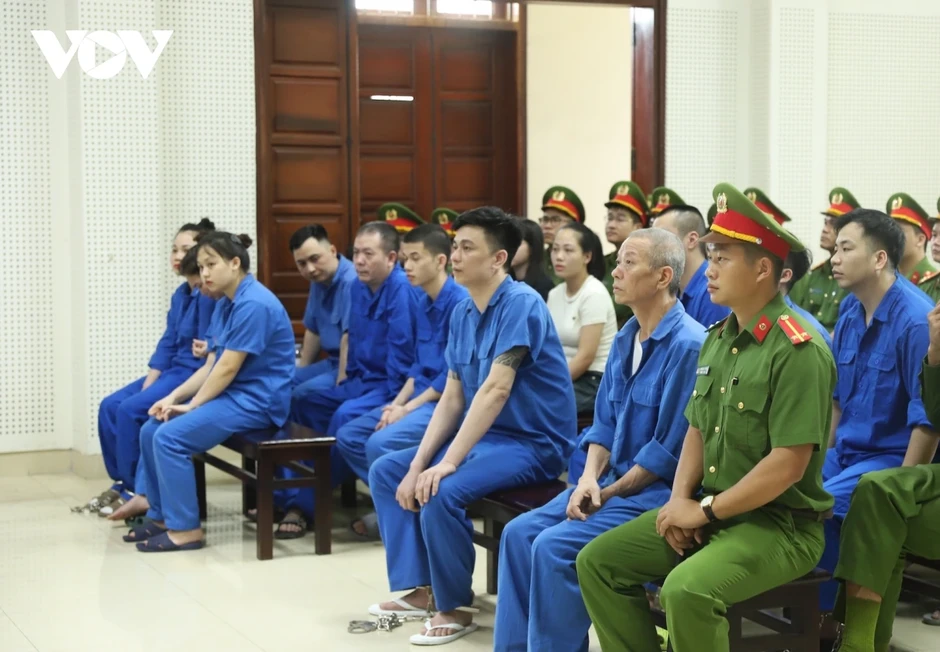 Bị cáo Bùi Đình Khánh khai không biết mình đã nổ súng vào lực lượng công an Bị cáo Bùi Đình Khánh khai không biết mình đã nổ súng vào lực lượng công an