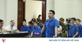 Bị cáo Bùi Đình Khánh khai không biết mình đã nổ súng vào lực lượng công an
