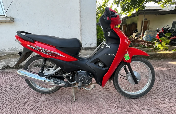 Bị đòi lại xe mượn, thiếu niên rủ đồng bọn vác kiếm truy đuổi, cướp tài sản Bị đòi lại xe mượn, thiếu niên rủ đồng bọn vác kiếm truy đuổi, cướp tài sản