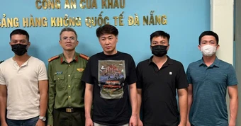 Bị Interpol phát lệnh truy nã đỏ quốc tế, trốn đến Đà Nẵng thì bị bắt