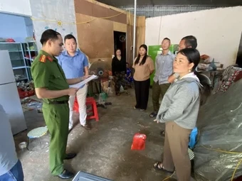 Bị khởi tố vì tự hái cây rừng, chế thành 'thuốc' Nam để bán