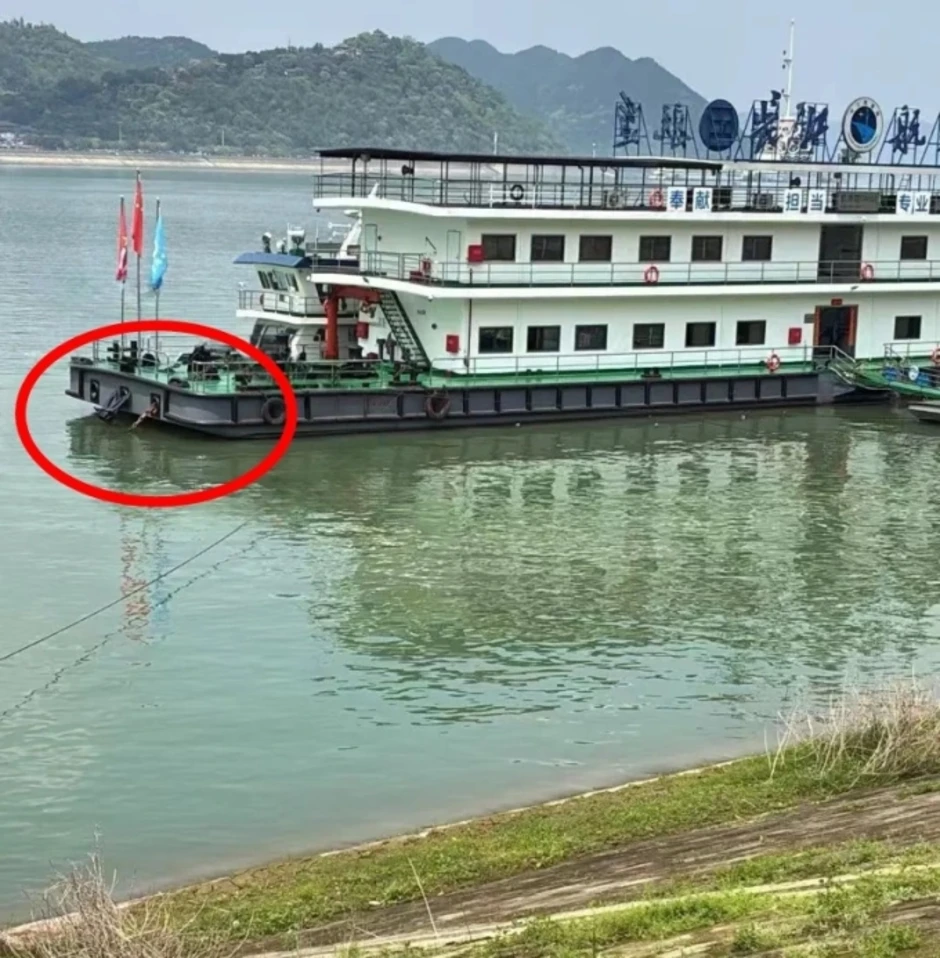 Bị kiện vì bé gái hàng xóm đuối nước khi đi bơi cùng
