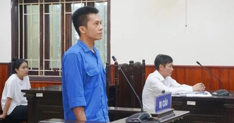 Bí mật trong giỏ quà Tết gửi vợ của đàn em Tài “Đen”