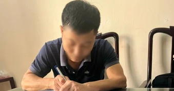 Bị phạt 7,5 triệu đồng vì đăng ảnh bịa đặt công an bắt người ở hồ cầu