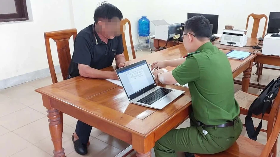 Bị phạt 7,5 triệu đồng vì xúc phạm lãnh đạo xã trên mạng xã hội Bị phạt 7,5 triệu đồng vì xúc phạm lãnh đạo xã trên mạng xã hội