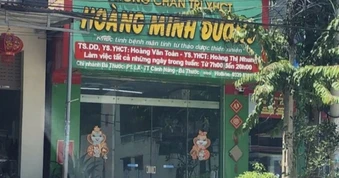 Bị phù nề, hoại tử vì dùng thuốc "xương khớp gia truyền Hoàng Minh Đường"