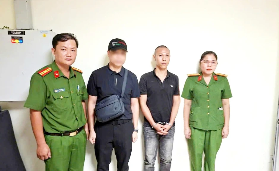 Bị tố làm chuyện người lớn với bạn gái nhí, đối tượng dụ bị hại trốn sang Lào