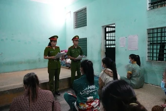 Bộ Công an đề xuất người bị tạm giam được phép nhận tiền qua chuyển khoản