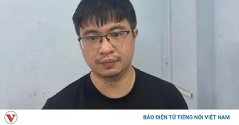 Bố mẹ Mr Pips rút cả trăm tỷ đồng, mua hơn 300 lượng vàng khi con trai bị bắt