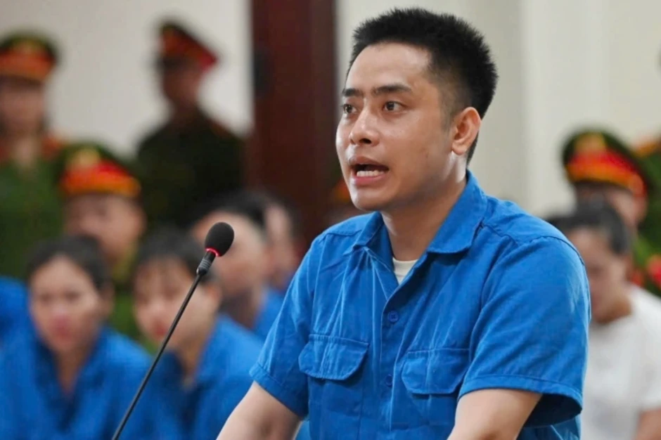 Bùi Đình Khánh và 3 đồng phạm bị tuyên án tử hình Bùi Đình Khánh và 3 đồng phạm bị tuyên án tử hình