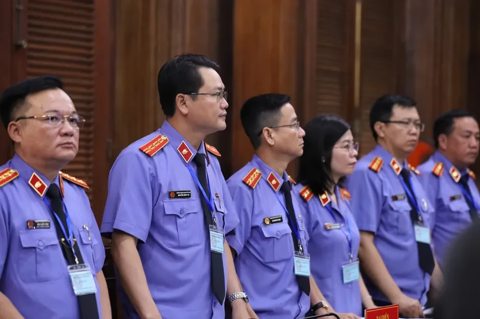 Ca sĩ Chi Dân và người mẫu An Tây có vai trò gì trong Chuyên án VN10? Ca sĩ Chi Dân và người mẫu An Tây có vai trò gì trong Chuyên án VN10?