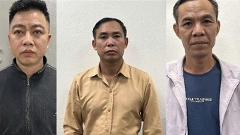 Các đối tượng bán thiên thạch giả 11 tỷ khai gì tại cơ quan Công an?