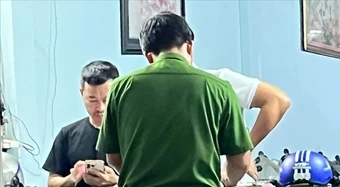 Cầm cố xe máy, lấy tiền chồng đưa để trả nợ rồi... bịa bị cướp giật