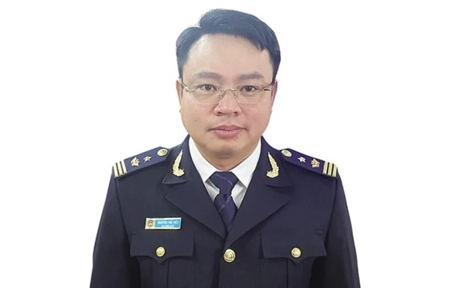 Cán bộ hải quan 'ăn bớt' của sếp 800 triệu đồng doanh nghiệp hối lộ Cán bộ hải quan 'ăn bớt' của sếp 800 triệu đồng doanh nghiệp hối lộ