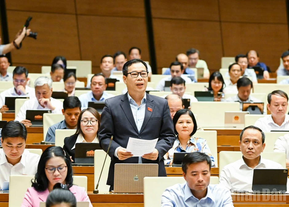 Cần bổ sung trách nhiệm của nền tảng số, ứng dụng AI trong phổ biến, giáo dục pháp luật Cần bổ sung trách nhiệm của nền tảng số, ứng dụng AI trong phổ biến, giáo dục pháp luật