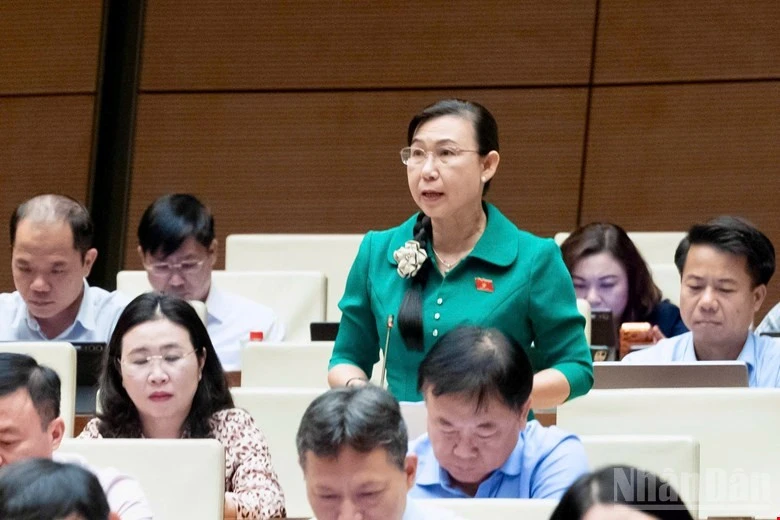 Cần bổ sung trách nhiệm của nền tảng số, ứng dụng AI trong phổ biến, giáo dục pháp luật Cần bổ sung trách nhiệm của nền tảng số, ứng dụng AI trong phổ biến, giáo dục pháp luật
