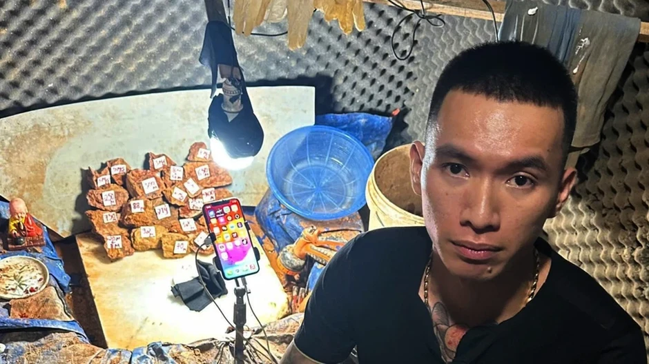 Cận cảnh nơi nhóm livestream 'đổ thạch' chiếm đoạt tiền tỉ tại Lào Cai Cận cảnh nơi nhóm livestream 'đổ thạch' chiếm đoạt tiền tỉ tại Lào Cai