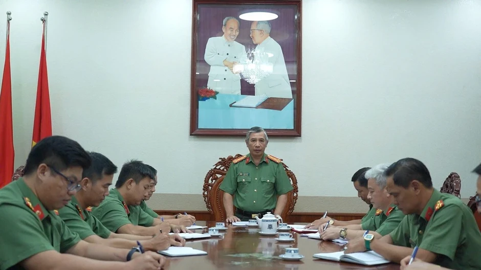 Cần Thơ: Phá đường dây đưa người sang Malaysia khai thác hải sản trái phép Cần Thơ: Phá đường dây đưa người sang Malaysia khai thác hải sản trái phép
