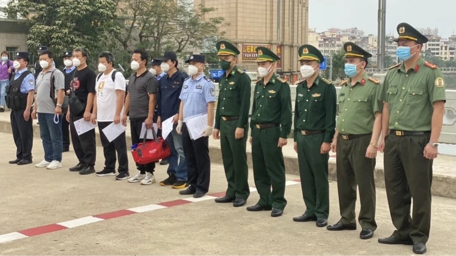 Cảnh báo bẫy xuất cảnh trái phép với chi phí tới 1,2 tỷ đồng