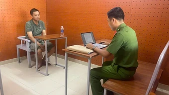 Cảnh giác với thủ đoạn giúp đổ xăng rồi cướp giật tài sản