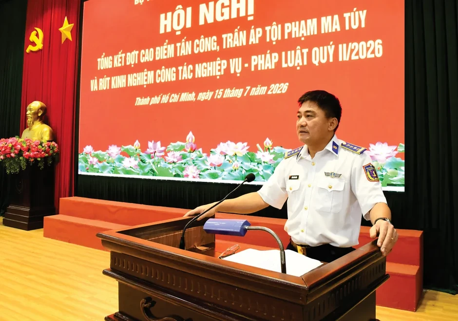 Cảnh sát biển triệt phá nhiều vụ án ma túy và buôn lậu trên biển Cảnh sát biển triệt phá nhiều vụ án ma túy và buôn lậu trên biển