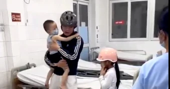 Cảnh sát giao thông dùng xe đặc chủng chở cháu bé đi cấp cứu