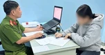 Cặp đôi ở TPHCM bàn kịch bản "qua mặt" công an sau khi làm rơi điện thoại