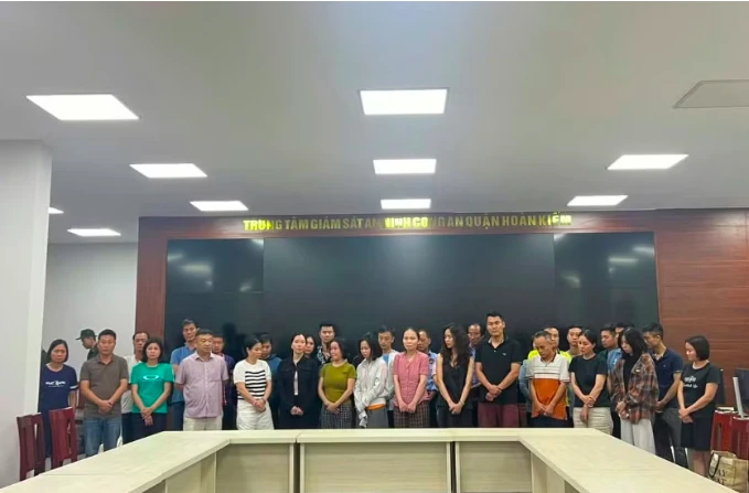 Cặp vợ chồng và 2 cựu Viện trưởng Pháp y tâm thần sắp hầu tòa vụ 'hô biến' tội phạm thành bệnh nhân tâm thần Cặp vợ chồng và 2 cựu Viện trưởng Pháp y tâm thần sắp hầu tòa vụ 'hô biến' tội phạm thành bệnh nhân tâm thần