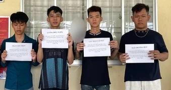 Chém kẻ thù không trúng, quay sang gây thương tích cho người khác