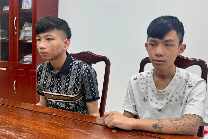 Chém người ở Huế, trốn sang Campuchia vẫn bị bắt khi vừa về nước Chém người ở Huế, trốn sang Campuchia vẫn bị bắt khi vừa về nước