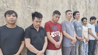 Chín người bị bắt vì 'cầm đầu' đường dây cá độ World Cup