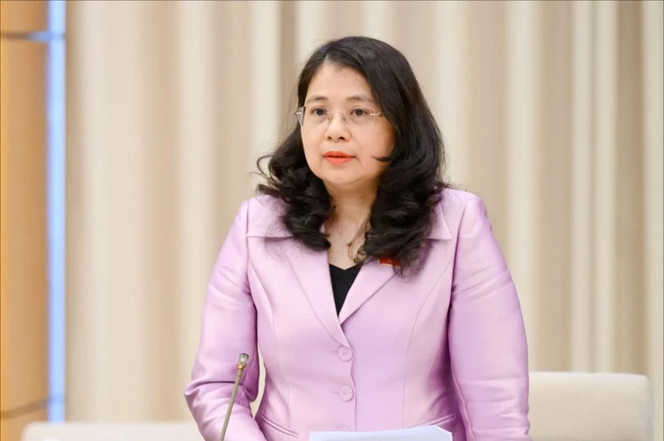 Chính phủ đề xuất bỏ quy định người đi công chứng phải chụp ảnh với công chứng viên Chính phủ đề xuất bỏ quy định người đi công chứng phải chụp ảnh với công chứng viên