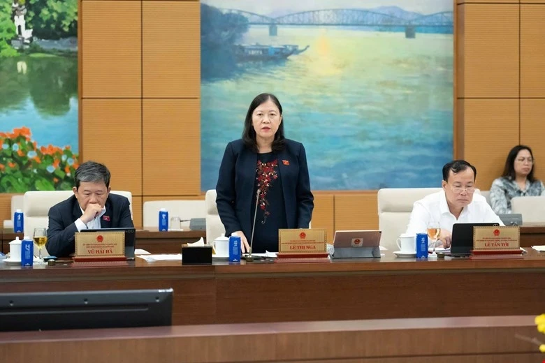 Chính phủ đề xuất đăng ký hộ tịch không phụ thuộc nơi cư trú, địa giới hành chính Chính phủ đề xuất đăng ký hộ tịch không phụ thuộc nơi cư trú, địa giới hành chính